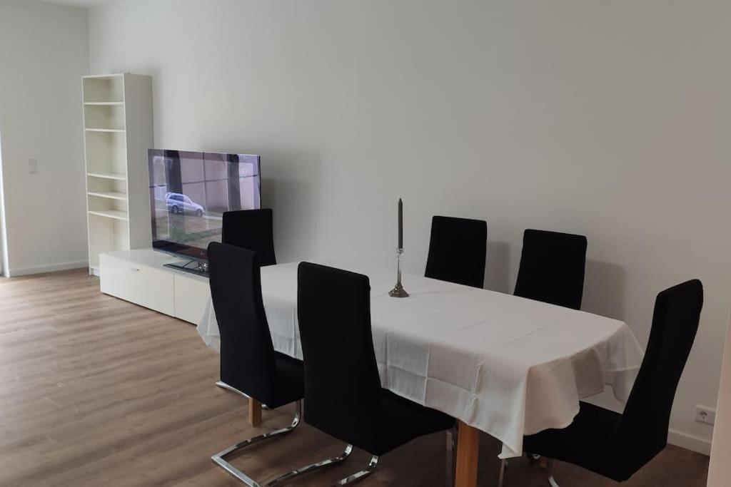 Neue 90 Qm 2-Zimmerwohnung Naehe Koeln オーデンタール エクステリア 写真