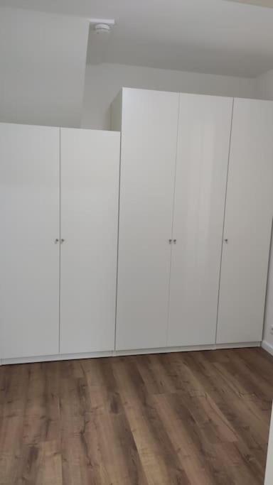 Neue 90 Qm 2-Zimmerwohnung Naehe Koeln オーデンタール エクステリア 写真