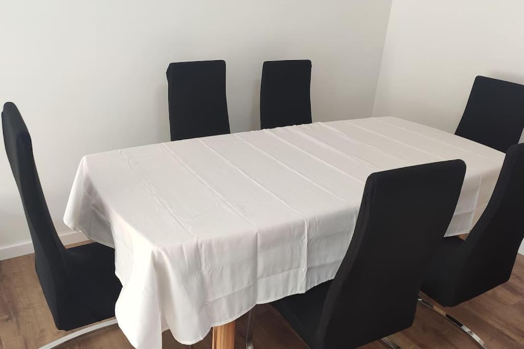 Neue 90 Qm 2-Zimmerwohnung Naehe Koeln オーデンタール エクステリア 写真